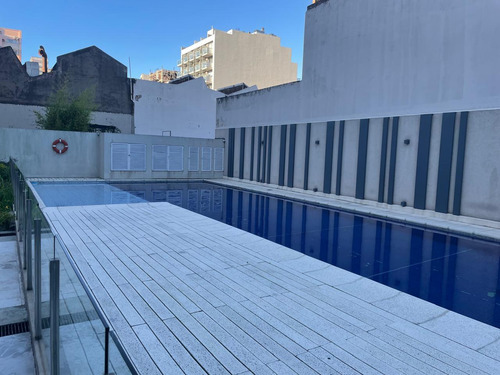 Departamento 2 Amb Fte. C-bcon Cochera Y Amenities Seguridad 24 Hs