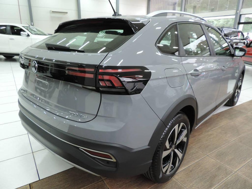 Volkswagen Nivus Highline 1.0 200 Tsi