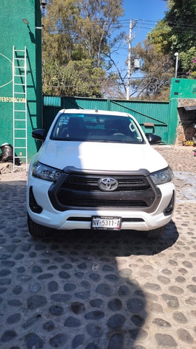 Toyota Hilux 2.7 Cabina Doble Sr Mt