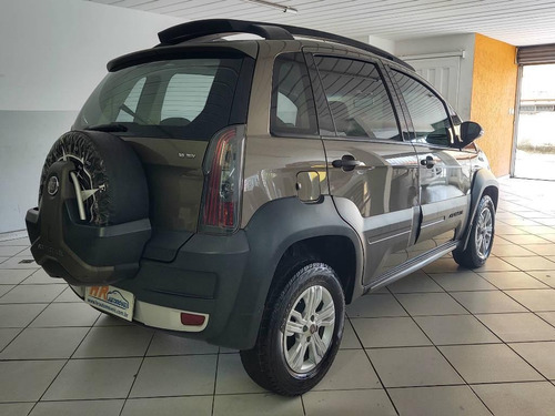 Fiat Idea 1.8 Adventure Flex Dualogic