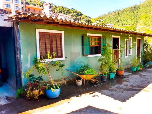 Imagem 1 de 18 de Casa Na Tijuca Com Terreno De 1.164 M² Por R$ 1.150.000 - Tijuca - Teresópolis/rj - Ca1328