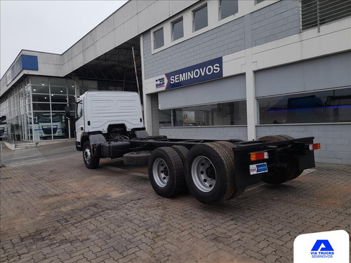 Mbenz Atego 2426 6x2 Cab Curta Chassi 2019/2020