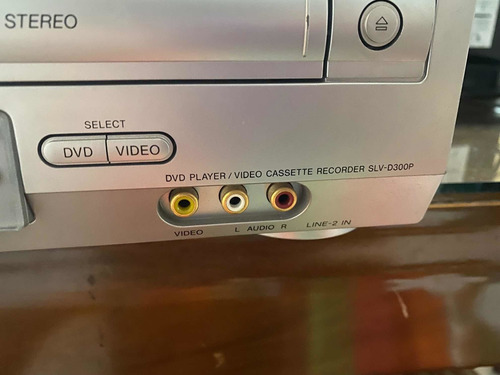 Imagen 4 de 6 de Vhs + Dvd Sony