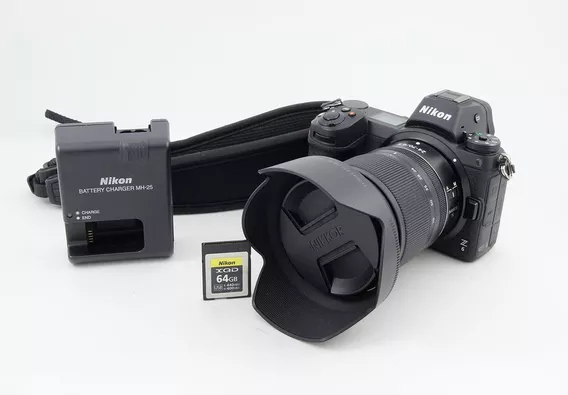Nikon Z6 Con Lente 24-70 S + 64 Gb