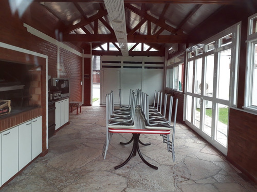 Imagen 24 de 26 de Chalet 5 Ambientes Con Parque Y Piscina Venta San Carlos Mar Del Plata