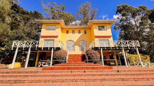 Venta Importante Posada En Sierra De Los Padres