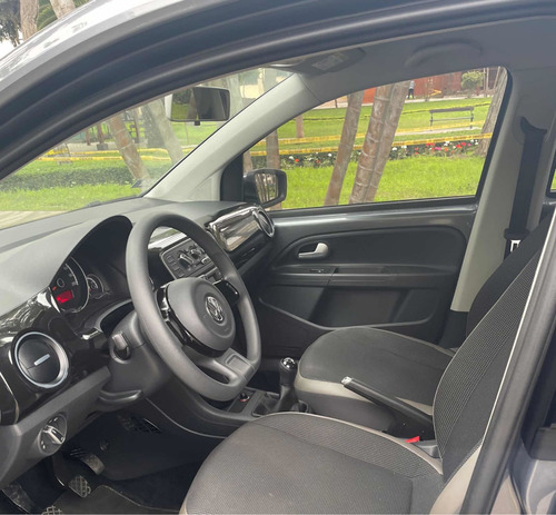 Imagen 2 de 12 de Volkswagen Up High Up 1.0