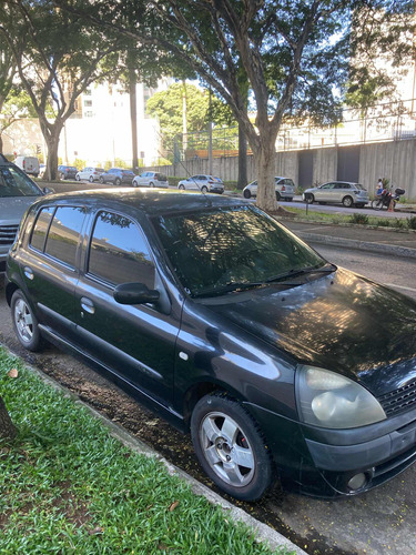 Renault Clio 1.6 16v Privilège 5p