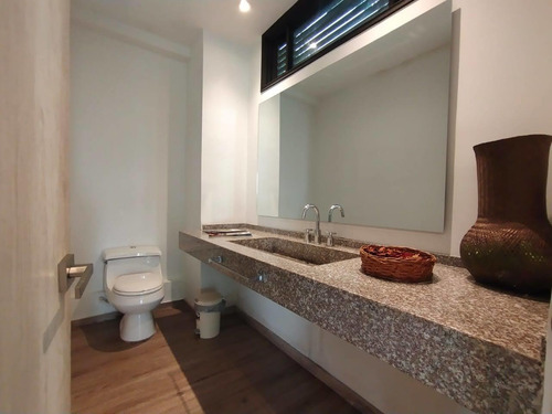 Imagen 23 de 30 de Espectacular Propiedad Con Lote Privado En Bella Suiza Alta