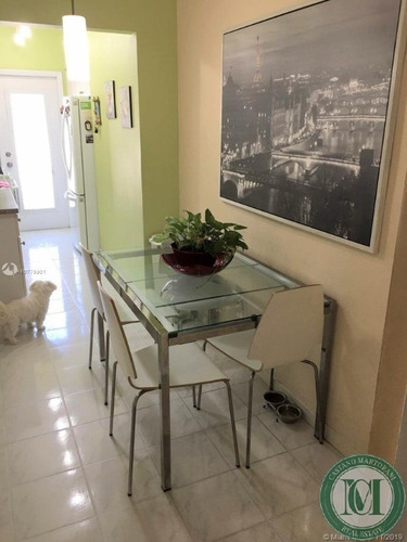 Imagem 3 de 10 de Apartamento - Ap00244 - 34723786
