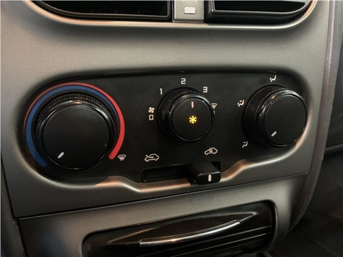 Fiat Strada 1.6 Mpi Trekking Cs 16v Flex 2p Manual
