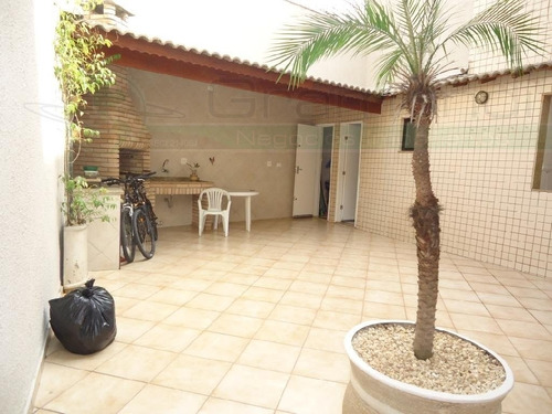 Casa Sobrado Para Venda, 4 Dormitório(s), 210.0m² - 3235