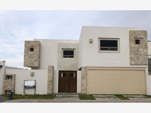 Imagen 1 de 10 de Casa Sola En Venta Las Quintas