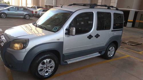 Fiat Doblo 2012 1.8 16v Adventure Flex 5p