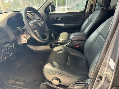 Toyota Fortuner 2.7l 4x2