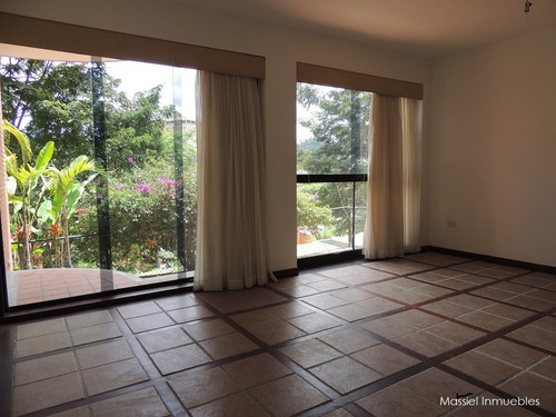 Imagen 5 de 15 de Town House Boyera Bosque Encantado