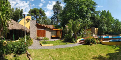 Imagen 2 de 14 de Casa Quinta - Retasada , En Importante Fraccion Arbolada