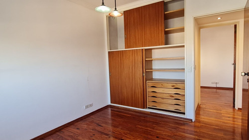 Imagen 9 de 11 de Departamento En Venta En Caseros