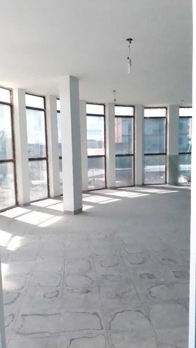 Imagen 8 de 13 de Edificio En El Centro De Maracay