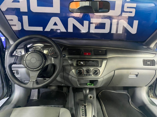 Imagen 6 de 8 de Mitsubishi Lancer