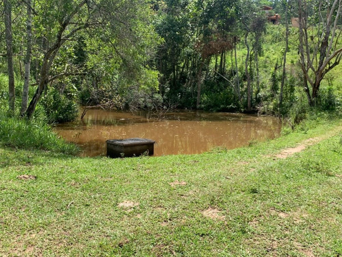 Imagem 7 de 10 de Ds-chalé Próximo A Cachoeiras