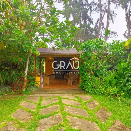 Casa En Venta En Altos De Santa Fe