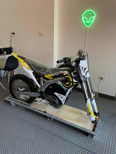 Surron Storm Bee Moto Eléctrica De Cross/enduro