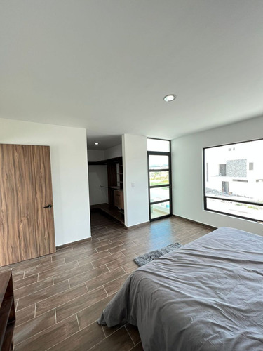 Estrena Casa En Meseta Habitat Residencial, 3 Recamaras, 3.5 Baños, Preciosa !!