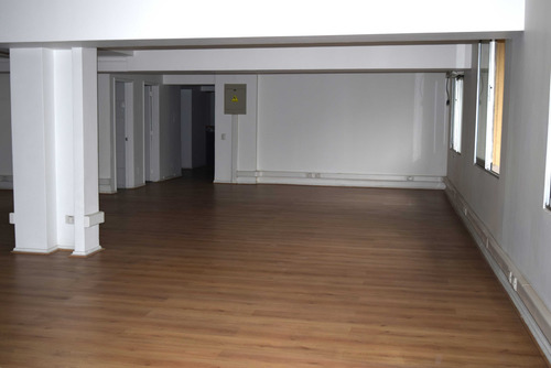 Remodelada, 379 M2. Miraflores Con Moneda (91420)
