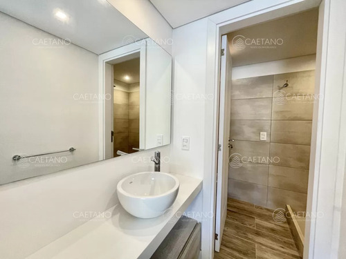 Venta Apartamento 3 Dormitorios. Playa Brava, Punta Del Este