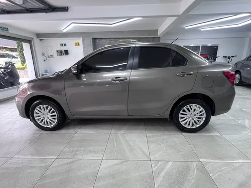 Suzuki Swift Dziere Mt 2023