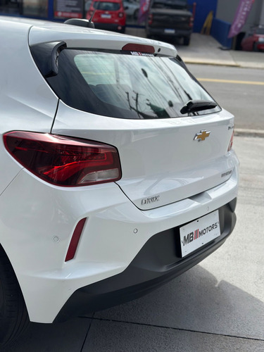 Chevrolet Onix HATCH PREM. 1.0 12V TB Flex 5p Aut.