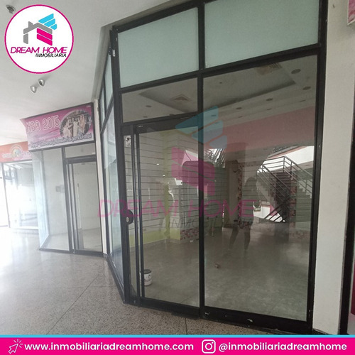 Imagen 3 de 8 de Local Comercial C. C Paseo Tuy Santa Teresa Del Tuy