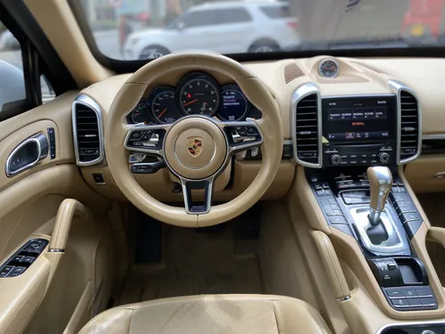 Porsche Cayenne Platinum Edition