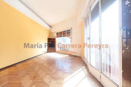 Imagen 7 de 30 de Excelente Ph En V. Urquiza Sin Expensas De 2 Plantas Independientes De 6 Ambientes Con Terraza