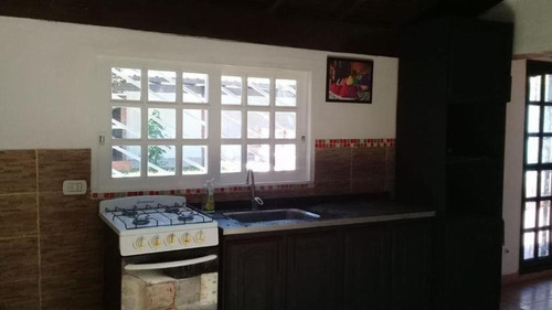 Casa 5 Ambientes En Venta, Alferez Rangugni 2800, Ituzaingó. Escucha Oferta.