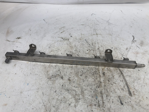 Riel De Inyectores Vw Jetta A6 2.5 Std Mod 11-14 (Usado)