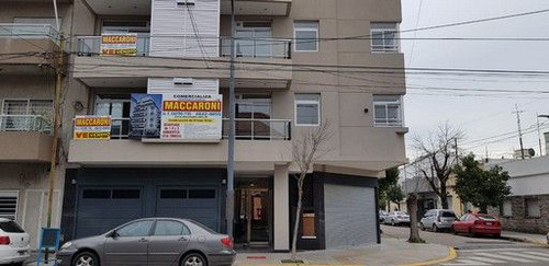 Cochera En Venta En Liniers