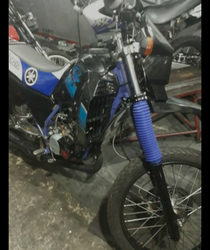 Yamaha Dt200