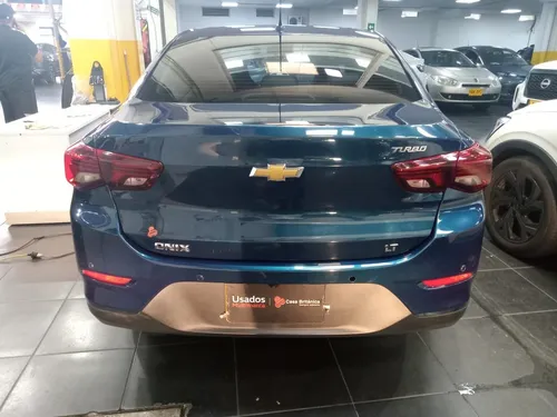 Chevrolet Onix 1.0t Automática
