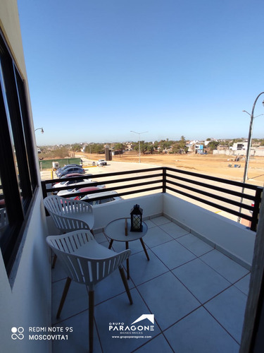 Tu Nueva Casa En Arieta, Coto Privado Con Alberca.