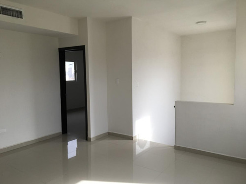 Casa En Venta En Los Arrayanes, Gómez Palacio, Durango