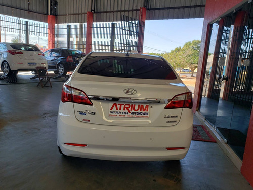 Imagem 6 de 12 de Hyundai Hb20s 1.6 Premium 16v Flex 4p Automático