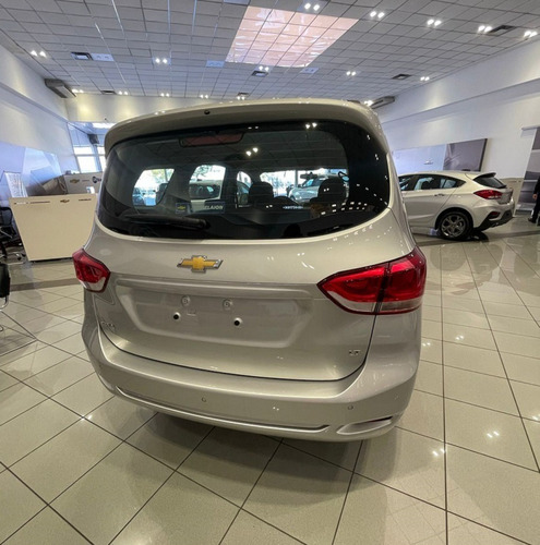 Imagen 23 de 25 de Chevrolet Spin 1.8 Nafta Lt Manual 5 Asientos 105cv 2023 Ep