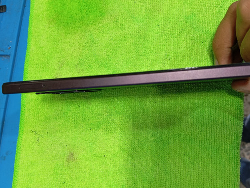 Oppo A40 ( X Piezas U Completo) Violeta Oscuro (Usado)