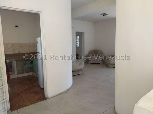 Imagen 5 de 14 de Casa En Venta Barrio Sucre Maracay 22-13784 Hc