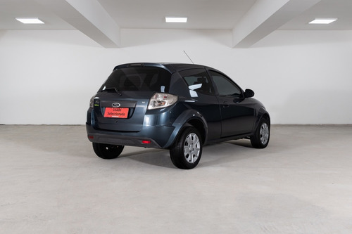 Imagen 5 de 13 de Ford Ka Fly Viral 1.6 2012