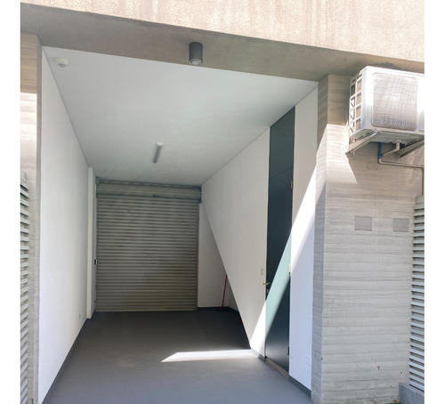 Vende Triplex En Providencia, Excelente Inversión