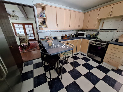 Casa En Venta De 4 Dorm, 4 Baños Mas Servicios 2 Salas Estar