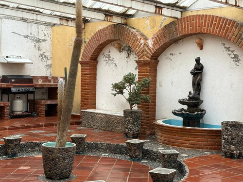 Casa En Venta En Lomas De Tecamachalco